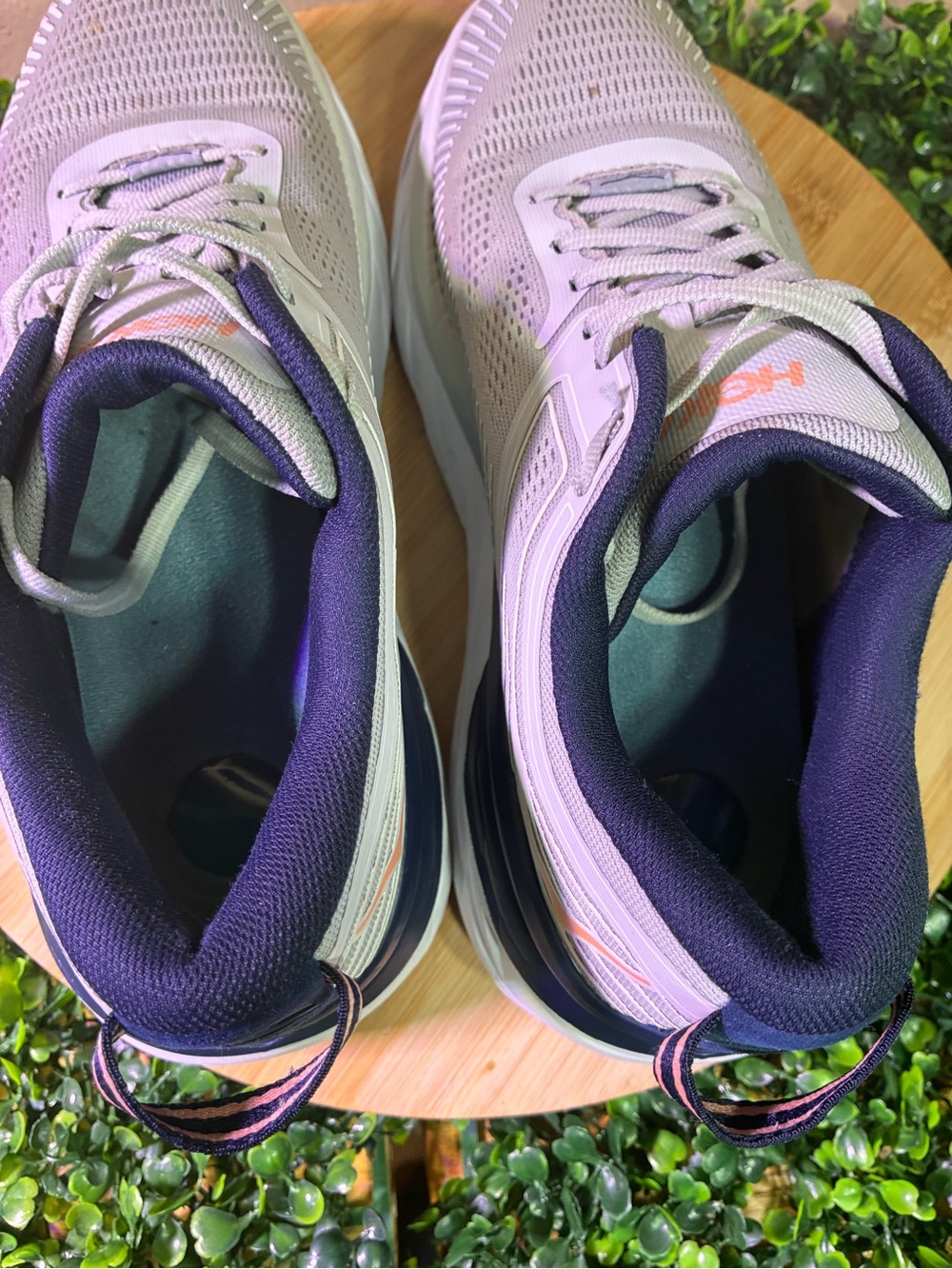 🔥 HOKA ONE ONE BONDI 7 GREY ORANGE BLUE ATHLETIC RUNNING SHOES WOMENS SIZE 9.5 - Picture 10 of 11